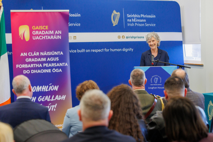 President Connolly presents Gaisce Gold Awards