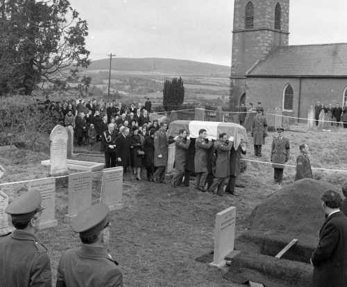 74 Erskine  Childers Funeral 12 Reproduced kind permission Independent News and Media plc