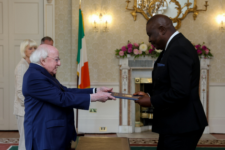 Ambassadors Present their Credentials