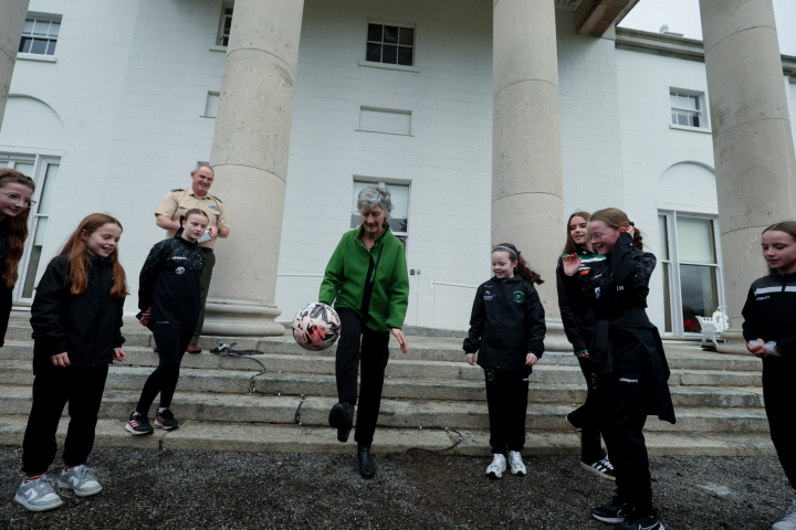 President Connolly welcomes Peamount United U12 girls team