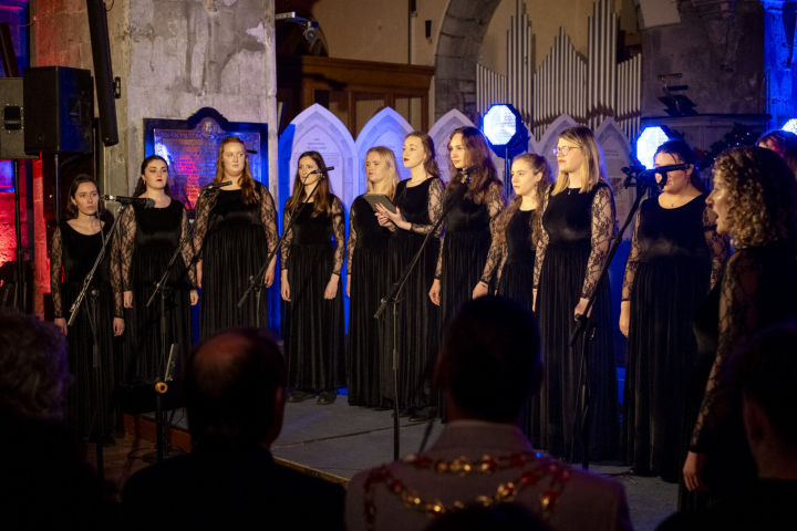  President Connolly attends a Christmas concert by the Claddagh Chamber Choir