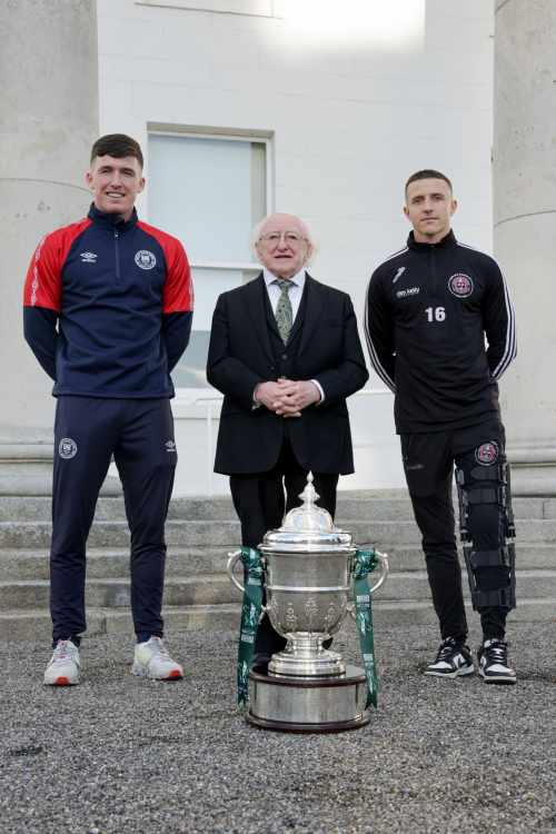 President receives representatives from Bohemians FC and St. Patrick’s Athletic FC on a courtesy call