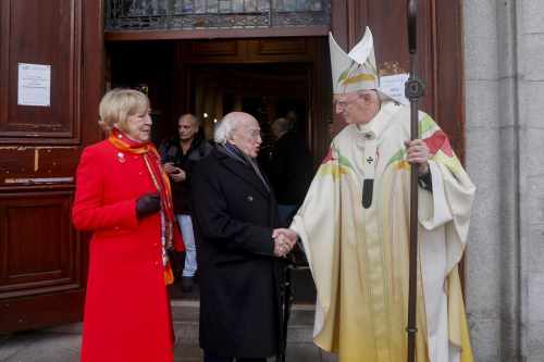 President attends Christmas Day Mass