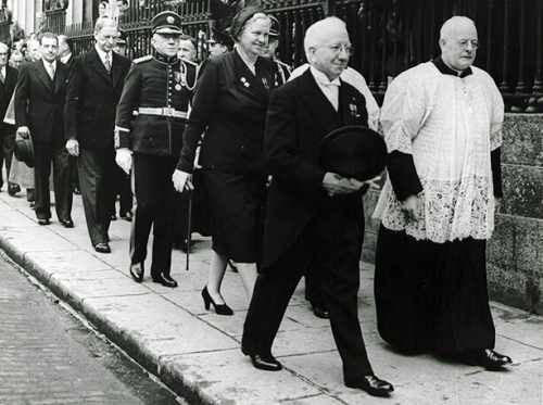 Reproduced with kind permission of the Irish Press plc