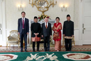H.E. Mr. Rizal Sukma, Ambassador of the Republic of Indonesia, was accompanied by his wife, Mrs. Hana Afija Satrijo, and by Mr. Eka Suripto, Minister-Counsellor for Protocol and Consular Affairs at the Embassy