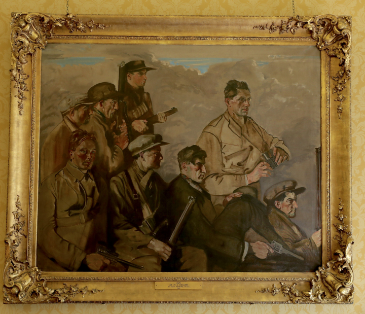 President and Sabina receive family descendants of the men portrayed in the painting ‘1921 - An IRA Column’