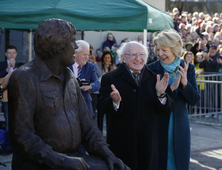 President unveils statue to commemorate the life and work of Big Tom Mc Bride