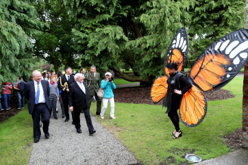 President Michael D. Higgins meeting Catriona McGowan, Artastic