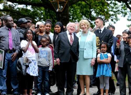 Pic shows President Higgins and his wife Sabina as they mingle with Guests in the grounds of Aras An Uachtarain