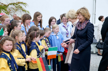 Pic shows Sabina Higgins with Mr Joachim Gauck and Ms Daniela Schadt as they meet children from the brownies from Dunshaughlin