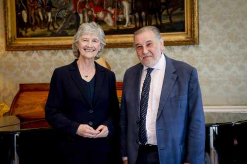 Fáiltíonn an tUachtarán Connolly an Uasal Maurice Cohen, Cathaoirleach Chomhairle Ionadaíoch na nGiúdach in Éirinnar chuairt chúirtéise