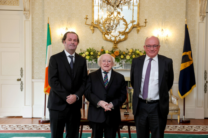 Ceapann an tUachtarán Ó hUigínn breithiúna chuig an gCúirt Achomhairc agus chuig an Ard-Chúirt