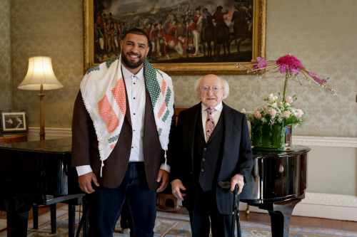 President receives Dr. Mohammed Mustafa on a Courtesy Call