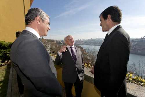 Miguel Pereira Leite, President of Porto City Council, President Michael D Higgins and Rui Moreira Mayor of Porto at the Casa Roseiral in Porto