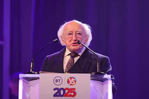 An Taispeántas um Theicneolaíocht agus Eólaí Óg, 2025 á oscailt go hoifigiúil ag an Uachtarán