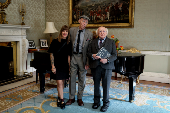 President receives photographer Steve Pyke on a Courtesy Call