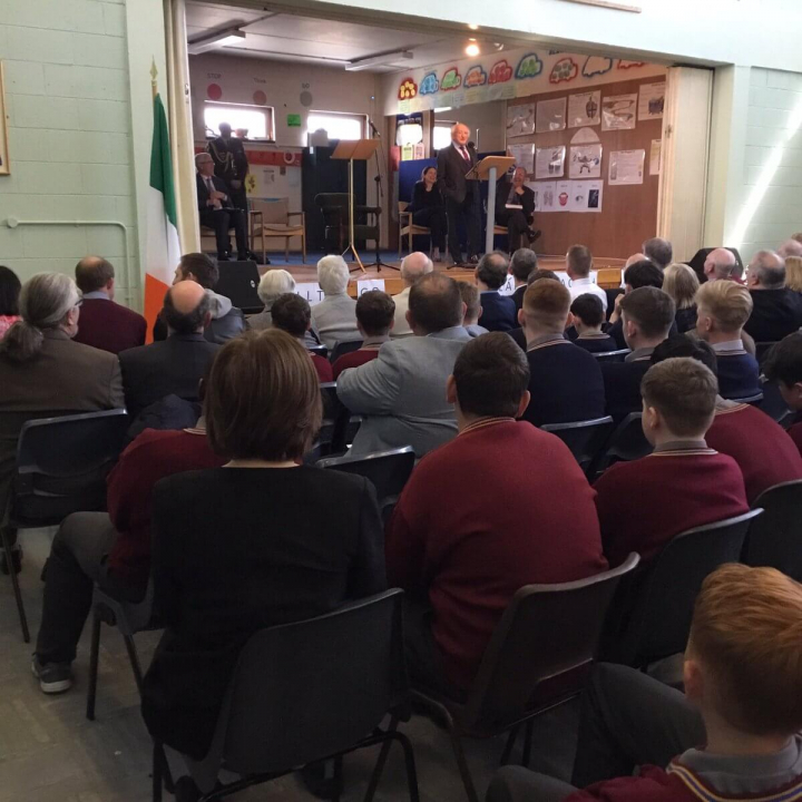 An tUachtarán i láthair i gColáiste Naomh Eóin i ndáil le Comóradh Cinn 60 na scoile