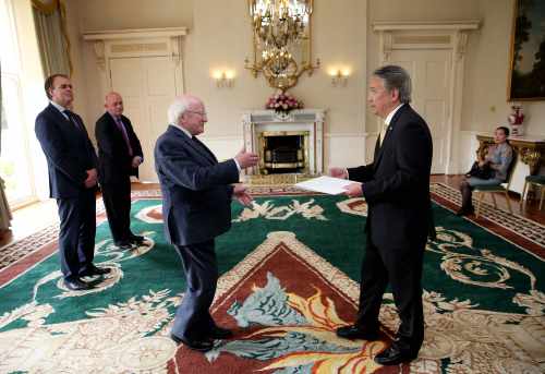 H.E. Mr. Kittiphong na Ranong, Ambassador of the Kingdom of Thailand presents his Credentials