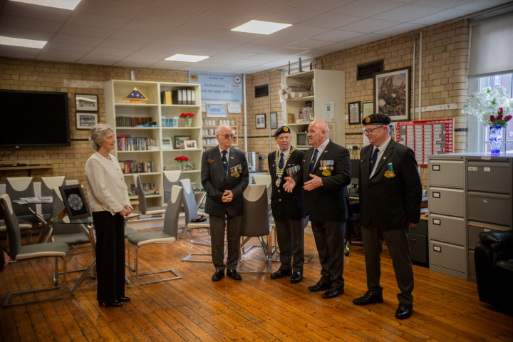 Ceiliúrann an tUachtarán Connolly Comóradh 75 bliain d’Óglaigh Náisiúnta na hÉireann