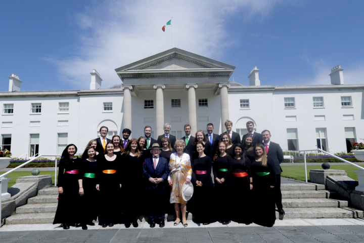 President hosts a Community Day Garden Party