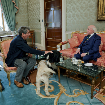 Bród with Charlie Bird's dog Tiger 2022