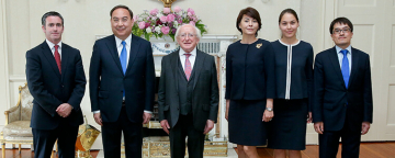 New Ambassadors present Credentials
